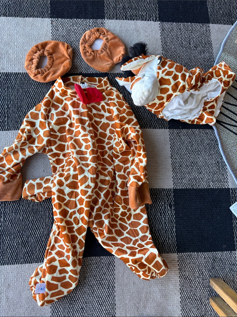 Giraffe Print Kids Four-Piece Costume - Brown/White